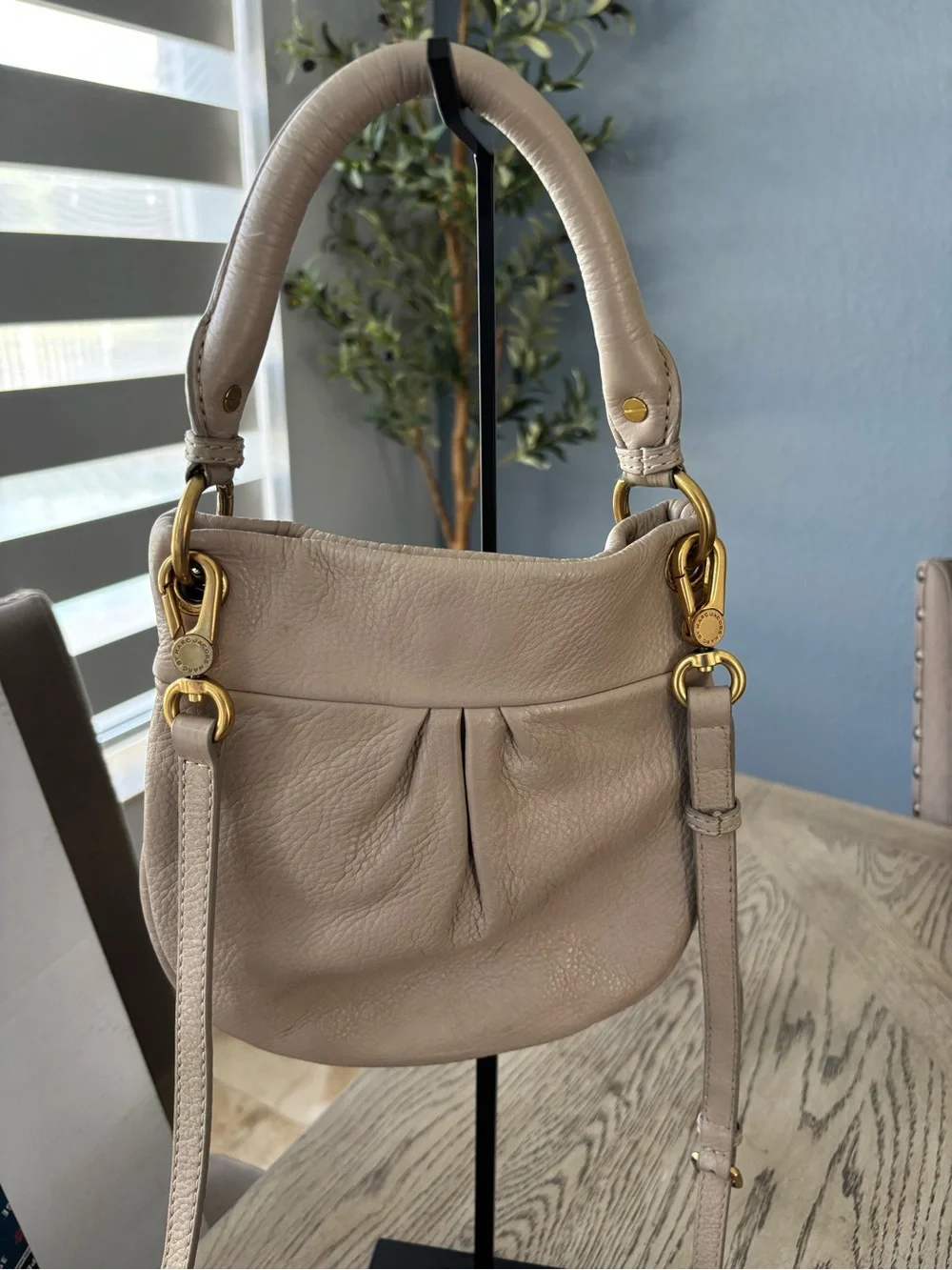 Marc by Marc Jacobs Workwear Leather Crossbody Shoulder Bag Taupe